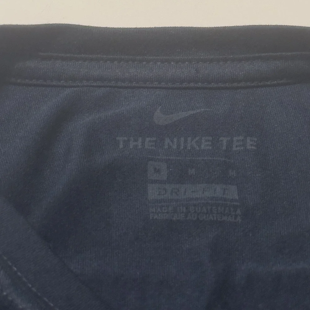 New England Patriots Football Logo NIKE DRI-FIT The Nike Tee T-Shirt‎ Men's Med